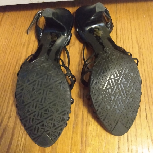 AK Anne Klein flex sandles - Picture 2 of 2